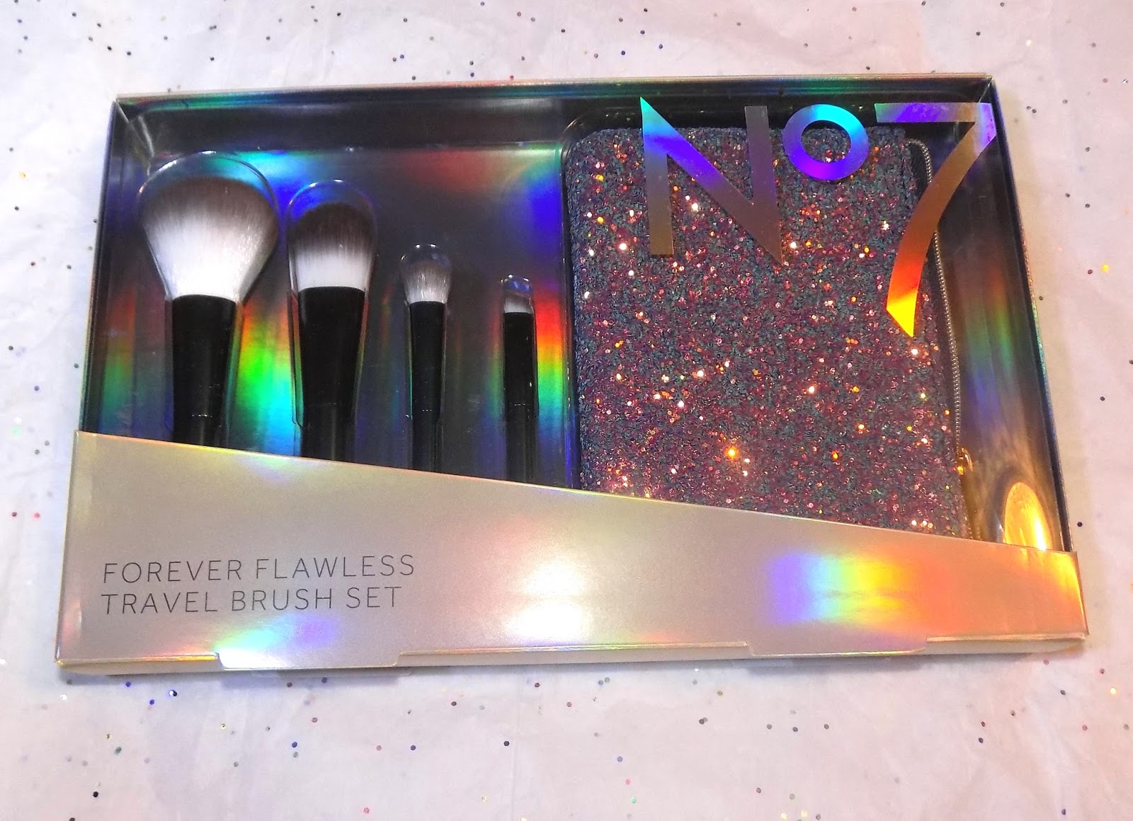 No 7 Forever Flawless Travel Brush Set IMPORTED